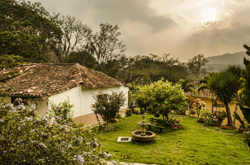 Finca Sol Y Luna San Gil Kültér fotó